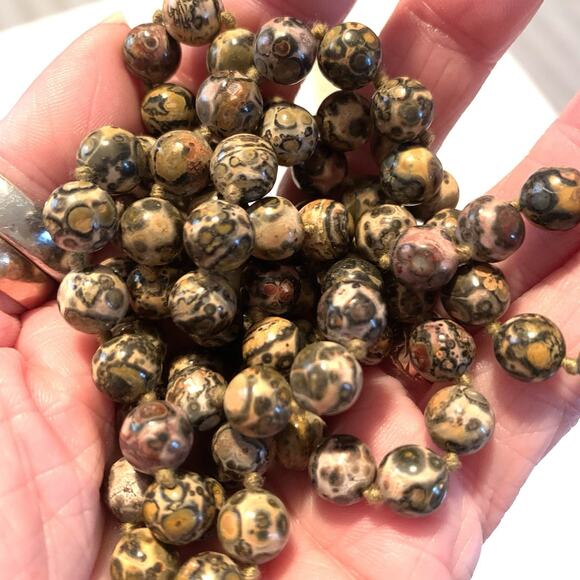 Vintage Leopard Skin Jasper Necklace Hand Knotted Natural Stone Beads ~30" - Picture 5 of 9